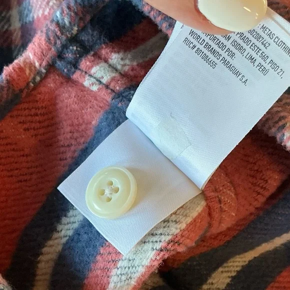 American Eagle | Pink and Blue Plaid Flannel size Medium - Picture 9 of 12